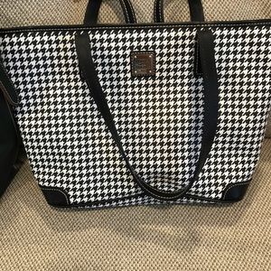 Dooney and Bourke purse